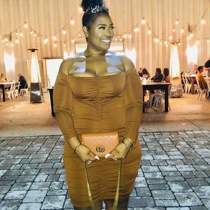 Plus Off Shoulder Ruched Bodycon Dress